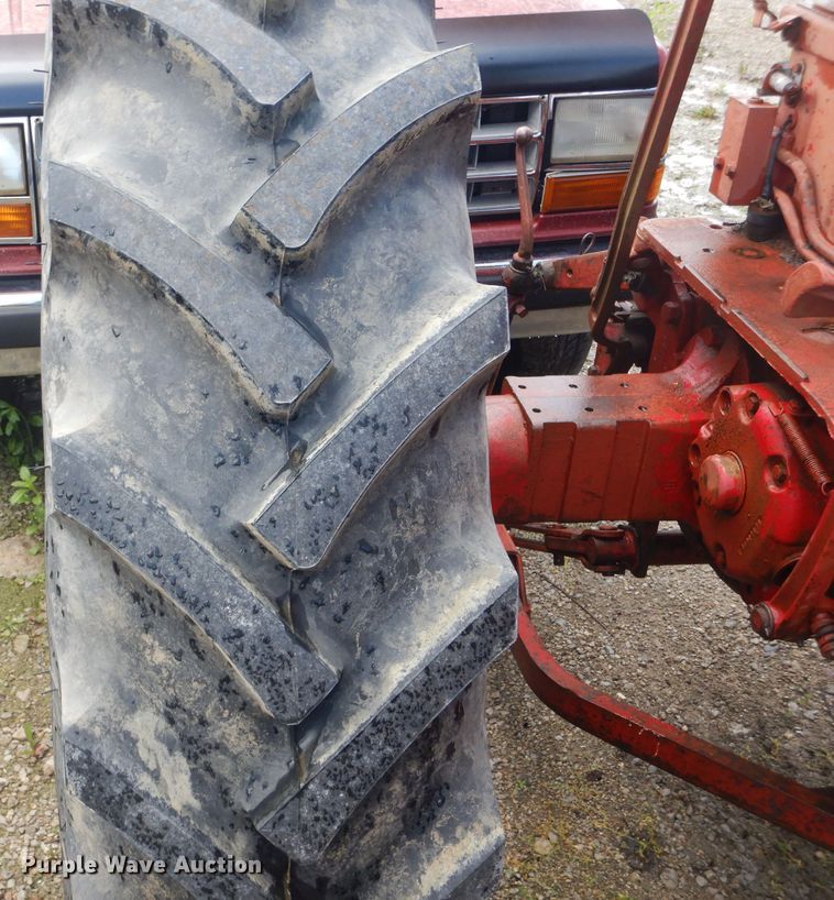 image for item GO9644 Mccormick Farmall 350  tractor