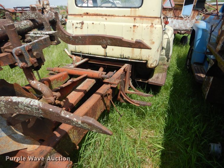 image for item GO9647 Two bottom plow