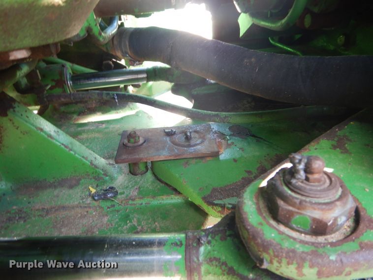 image for item GU9981 1984 John Deere 8450 4WD tractor