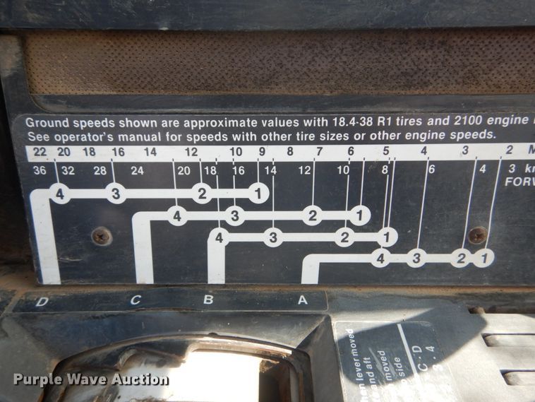 image for item GU9981 1984 John Deere 8450 4WD tractor