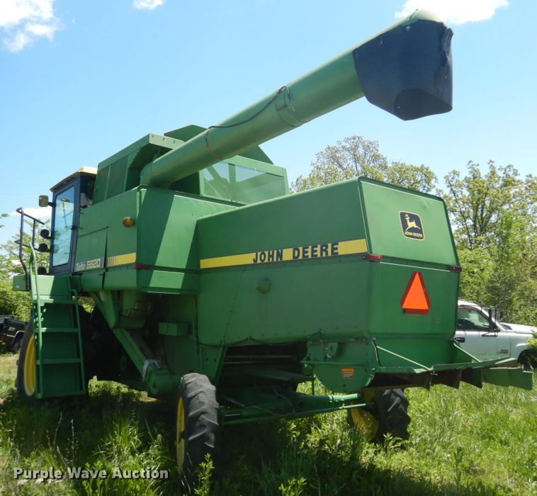 image for item GU9985 John Deere 6620 combine