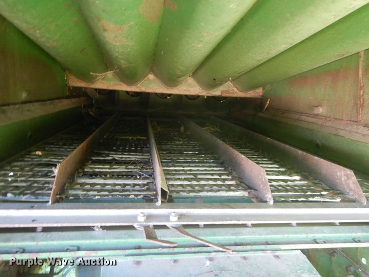 image for item GU9985 John Deere 6620 combine