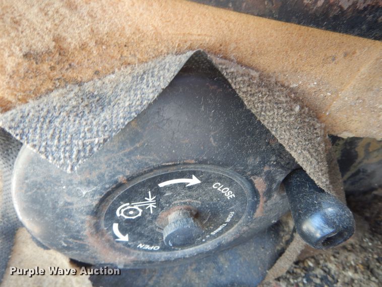 image for item GU9985 John Deere 6620 combine