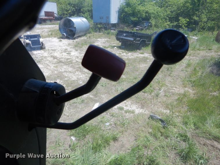 image for item GU9985 John Deere 6620 combine