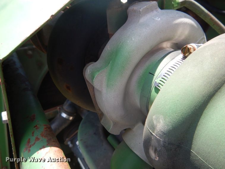 image for item GU9985 John Deere 6620 combine