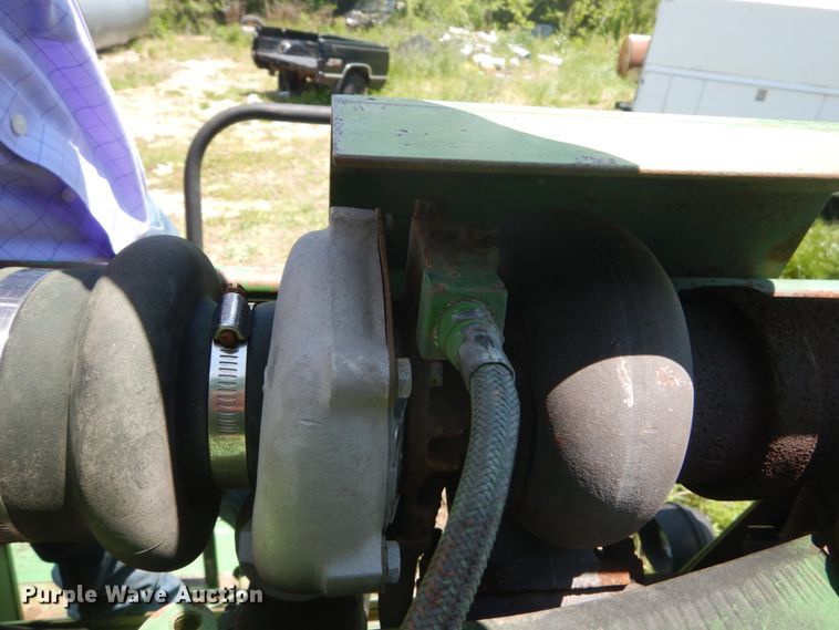 image for item GU9985 John Deere 6620 combine