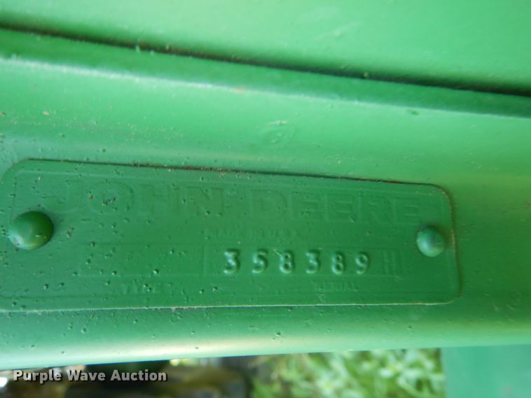 image for item GU9985 John Deere 6620 combine