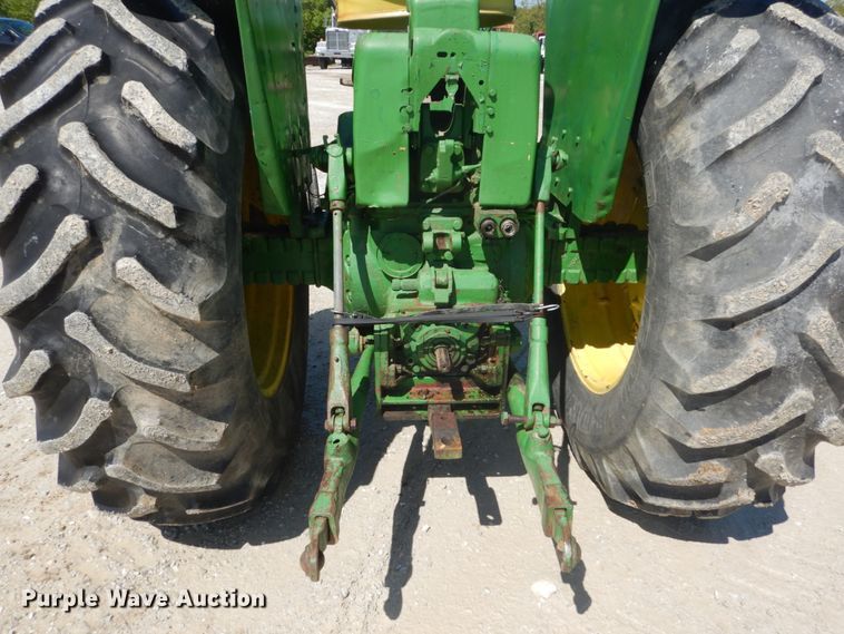 image for item GU9987 1967 John Deere 4020 tractor