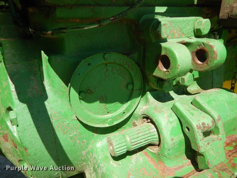 image for item GU9987 1967 John Deere 4020 tractor