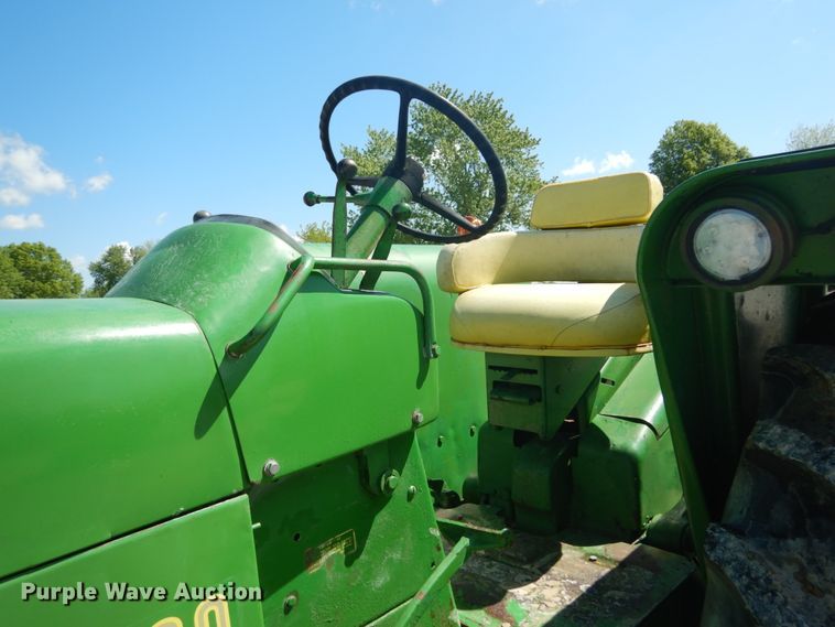 image for item GU9987 1967 John Deere 4020 tractor
