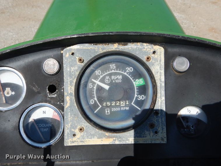 image for item GU9987 1967 John Deere 4020 tractor