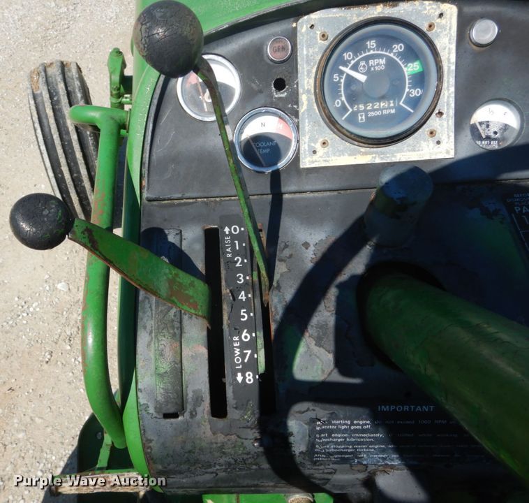 image for item GU9987 1967 John Deere 4020 tractor