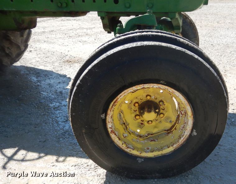 image for item GU9987 1967 John Deere 4020 tractor