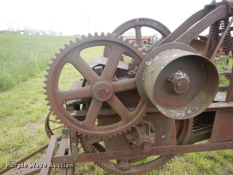 image for item GW9019 Ann Arbor 40 square baler