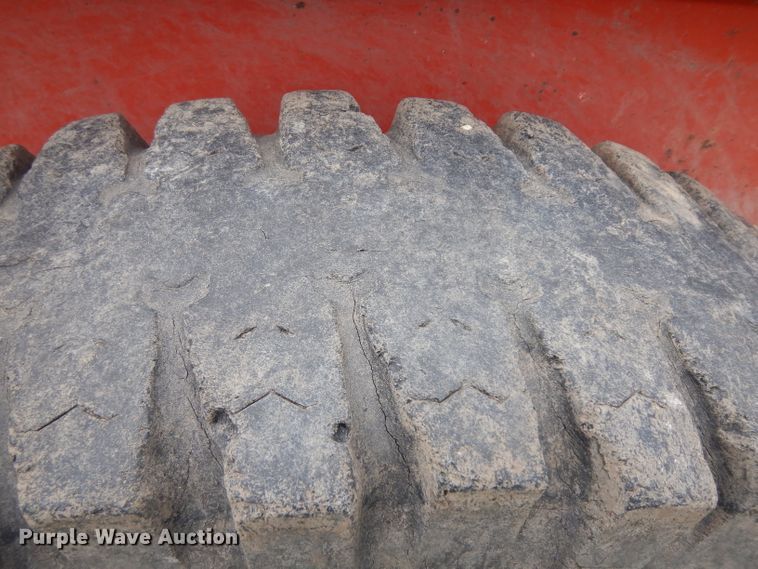 image for item GW9023 Massey-Ferguson 110 manure spreader