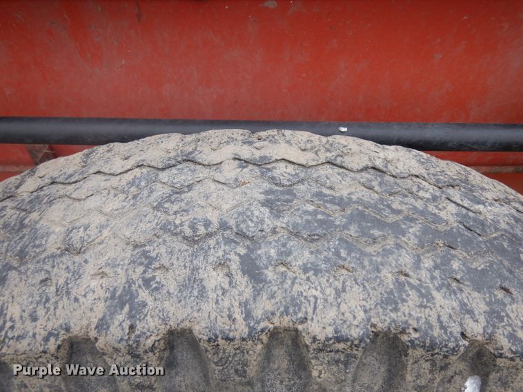 image for item GW9023 Massey-Ferguson 110 manure spreader