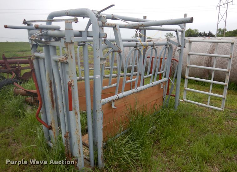 image for item GW9024 Filson squeeze chute