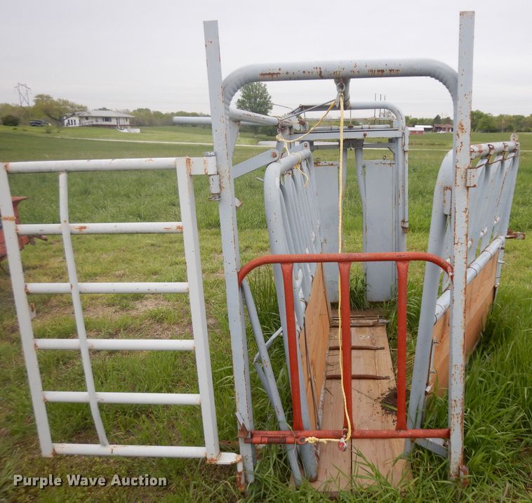 image for item GW9024 Filson squeeze chute