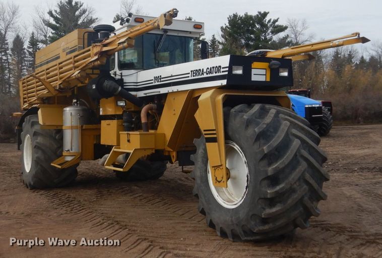 image for item GW9796 Ag-Chem TerraGator 1903 sprayer