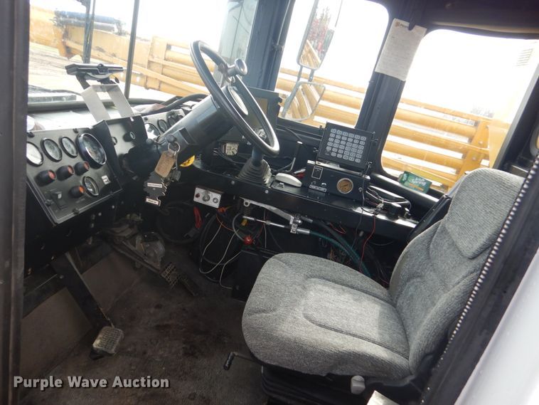 image for item GW9796 Ag-Chem TerraGator 1903 sprayer