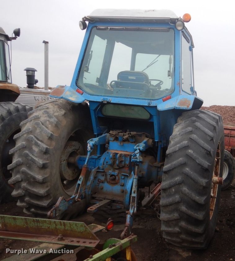 image for item GW9859 Ford TW30 tractor