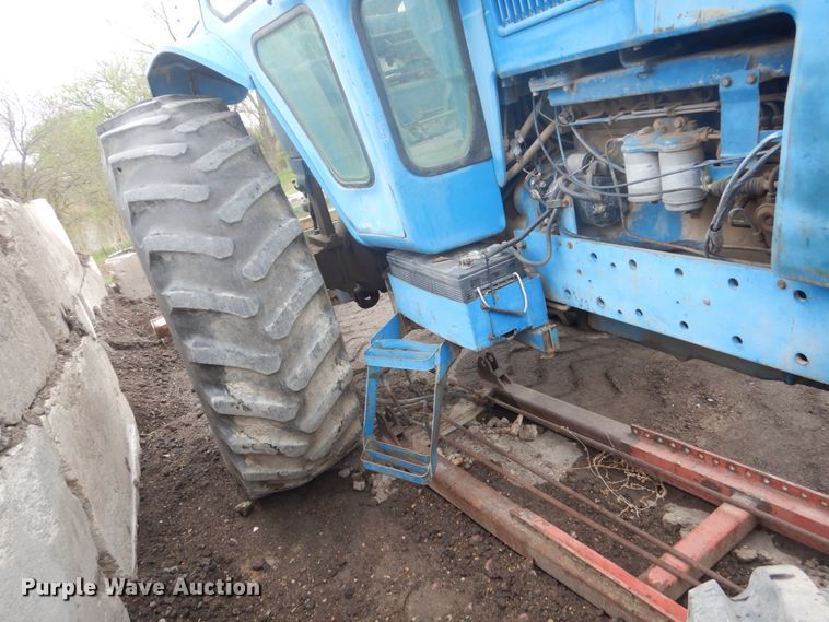 image for item GW9859 Ford TW30 tractor