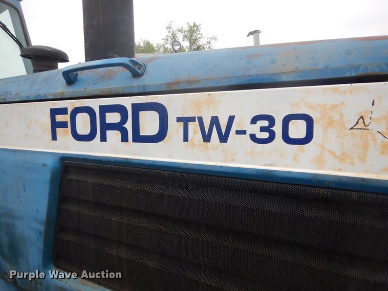 image for item GW9859 Ford TW30 tractor