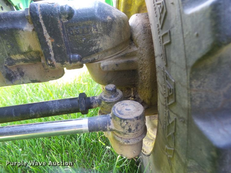 image for item GX9050 2009 John Deere 3720  MFWD tractor