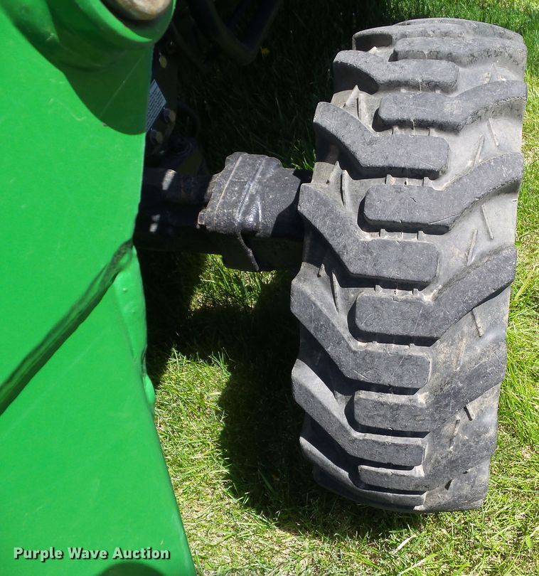 image for item GX9050 2009 John Deere 3720  MFWD tractor