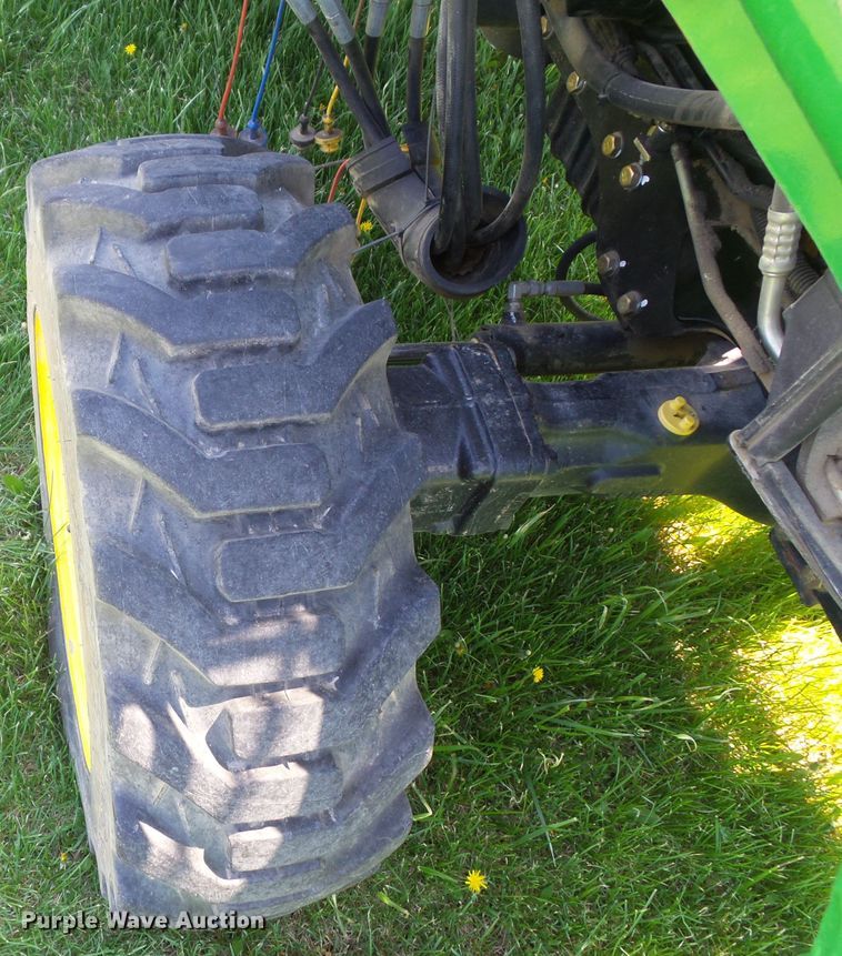 image for item GX9050 2009 John Deere 3720  MFWD tractor
