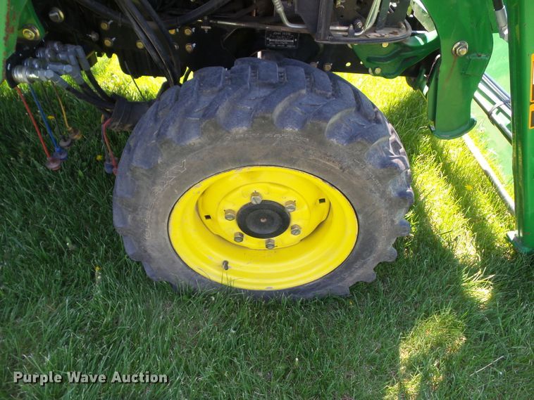 image for item GX9050 2009 John Deere 3720  MFWD tractor