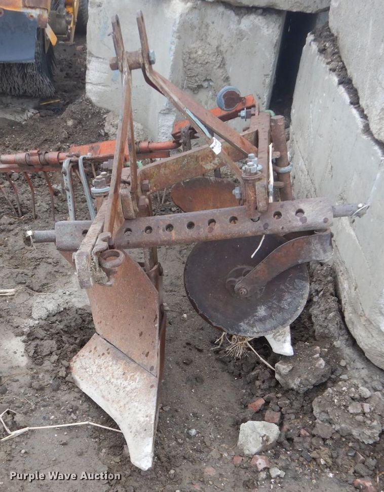 image for item GY9187 Ferguson two bottom plow