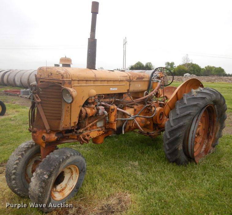 image for item GY9215 Minneapolis Moline 283A tractor