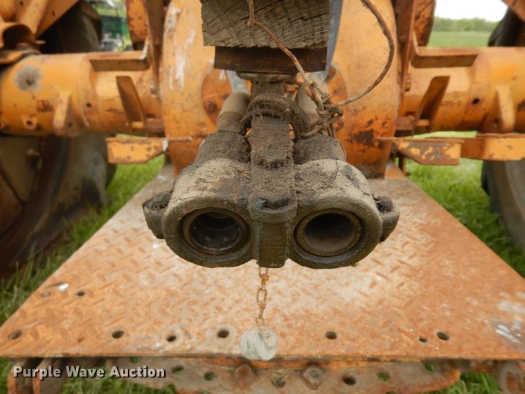 image for item GY9215 Minneapolis Moline 283A tractor