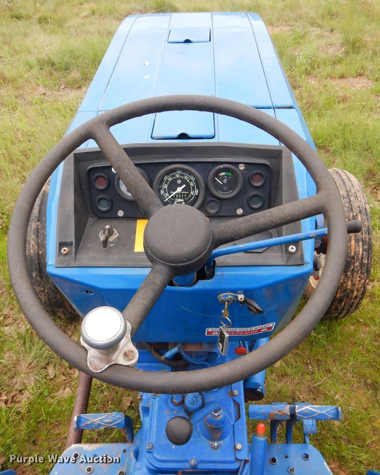 image for item GY9845 Long 310 tractor