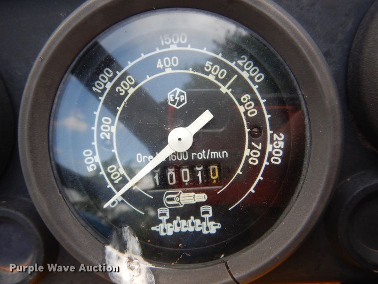 image for item GY9845 Long 310 tractor