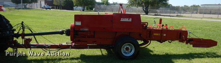 image for item HS9542 2005 Case IH SBX540 small square baler