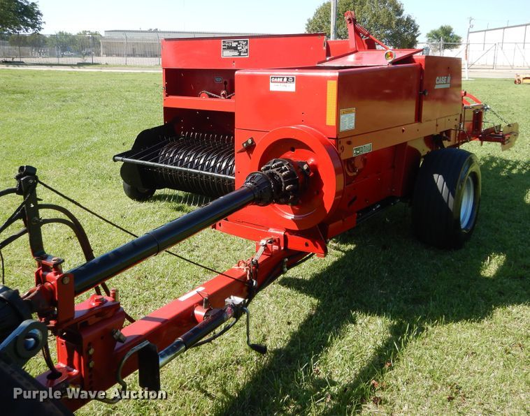 image for item HS9542 2005 Case IH SBX540 small square baler