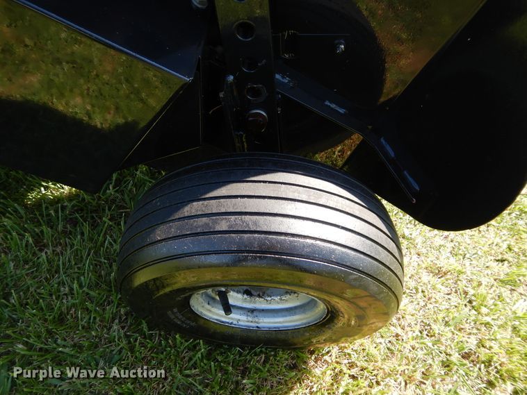 image for item HS9542 2005 Case IH SBX540 small square baler