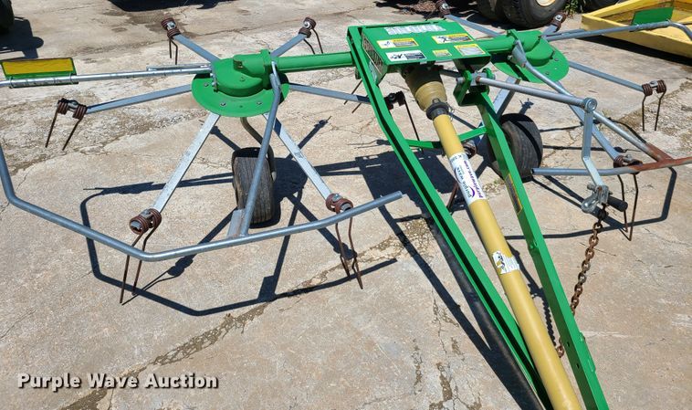 image for item K5862 Frontier TD1010E hay tedder