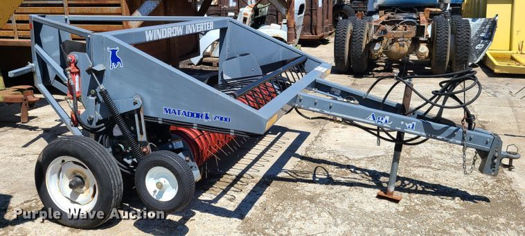 image for item K5863 Matador 7900 windrow inverter