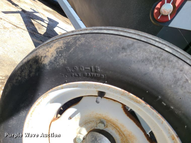 image for item K5863 Matador 7900 windrow inverter