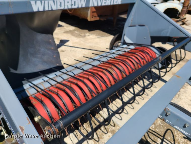 image for item K5863 Matador 7900 windrow inverter