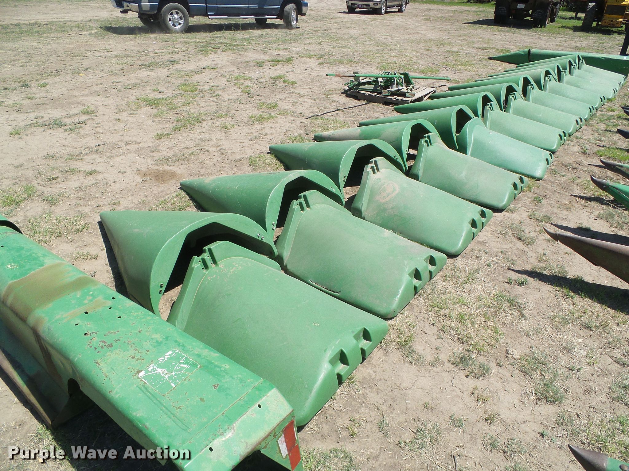 12 row poly snouts in Sublette, KS Item EL9129 sold Purple Wave