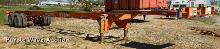 image for item DE5631 2001 Stoughton CCGN-48T flatbed trailer