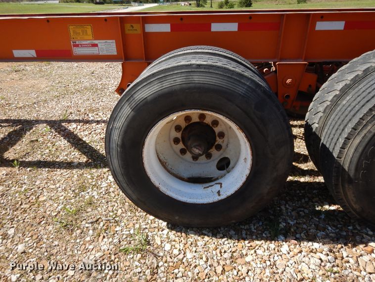 image for item DE5631 2001 Stoughton CCGN-48T flatbed trailer