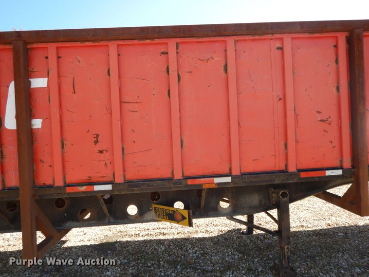 image for item DE5632 2000 Transcraft TL2000W2 scrap trailer