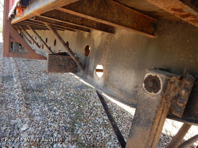 image for item DE5632 2000 Transcraft TL2000W2 scrap trailer