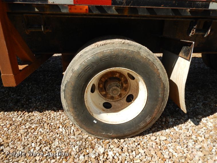 image for item DE5632 2000 Transcraft TL2000W2 scrap trailer