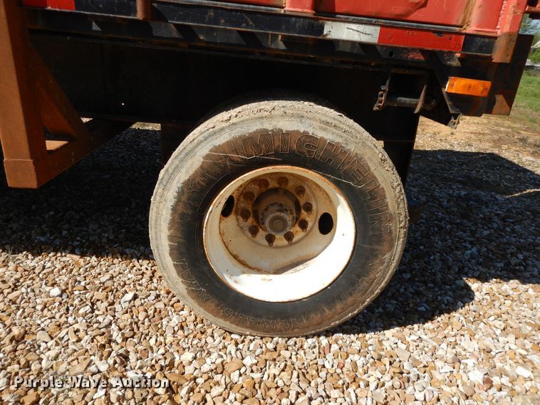 image for item DE5632 2000 Transcraft TL2000W2 scrap trailer